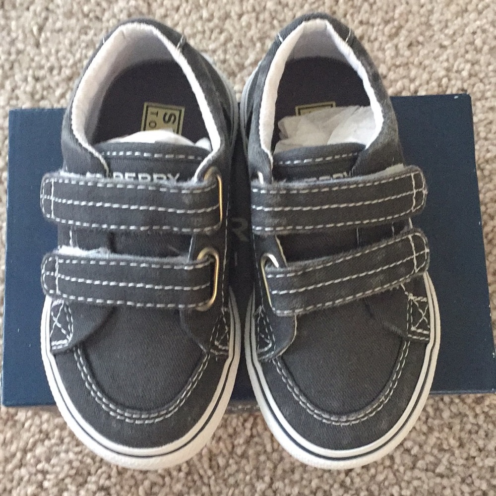 Sperry top-sider size 6.5W toddler - Picture 2 of 4